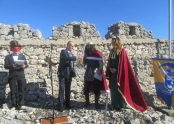 Ljubuški: Načelnik predao ključeve grada hercegu Stjepanu Kosači