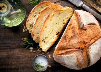 Recept za kruh koji nećete naći ni u jednoj pekarnici! Usudite se, lako je