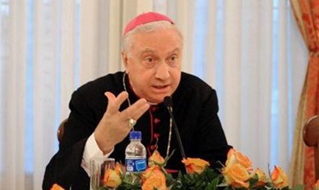 Apostolski nuncij Pezzuto: Potrebno je izmijeniti izborni zakon u BiH