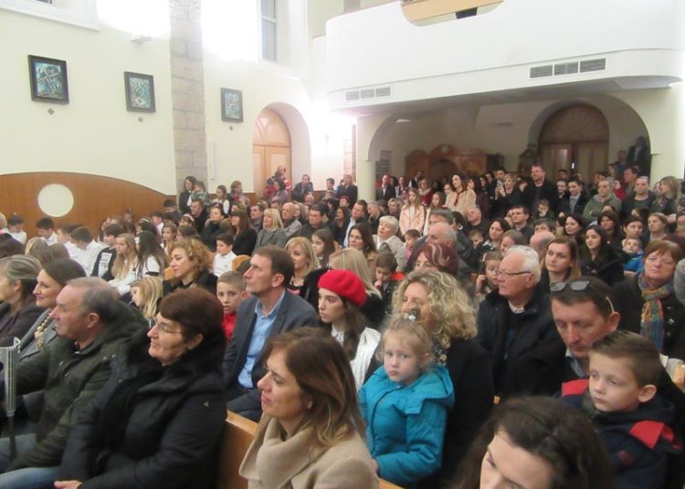 Ljubuški: Održana „Večer uz klasičnu glazbu – posvećeno mome gradu”