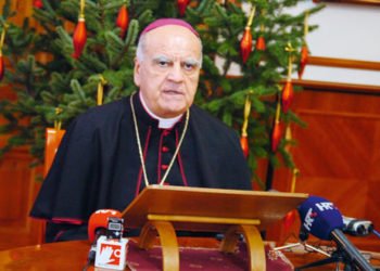 Perić ispunio uvjete za mirovinu: Papa bira novog mostarsko-duvanjskog biskupa