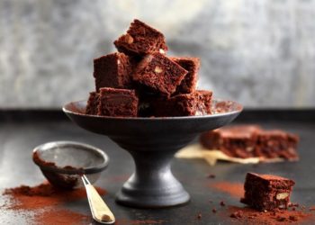Čokoladne kocke: Lagani recept za kolač koji u sekundi nestaje s tanjura