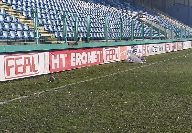 Široki Brijeg: Bura napravila štetu i na stadionu Pecara