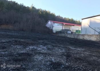 Široki Brijeg: Lokaliziran veći požar, vatrogasci spasili poslovni objekt