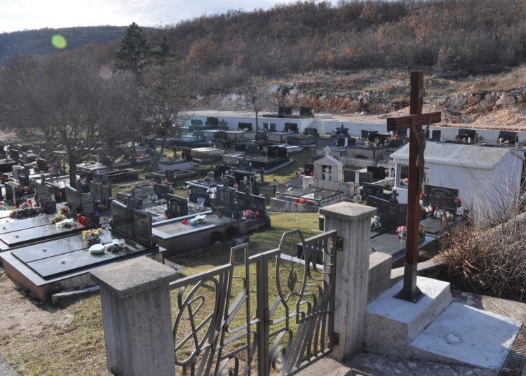 Široki Brijeg: Župa Izbično – 1 000 raseljenih duša i dvije Dragice