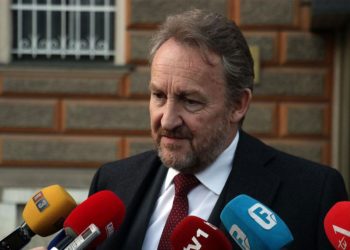 Izetbegović: Ćesir nije napao čovjeka, nego kameru