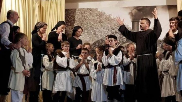 Predstava o fra Didaku Buntiću na Humcu