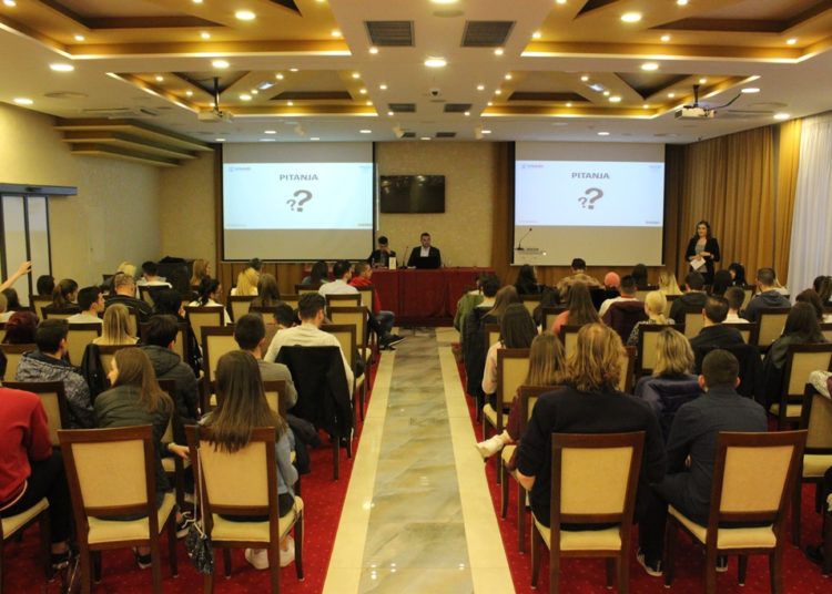 Okrugli stol: Mladi o budućnosti Bosne i Hercegovine