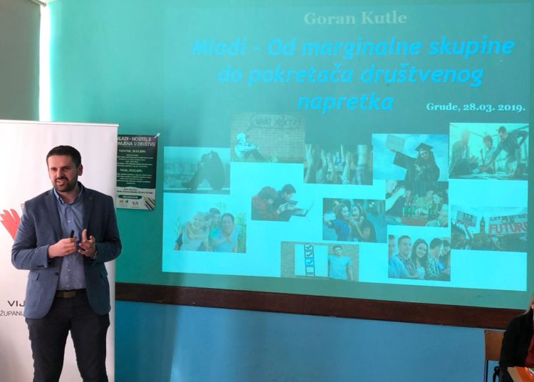 U Grudama održana radionica za srednjoškolce “Mladi – nositelji promjena u društvu”