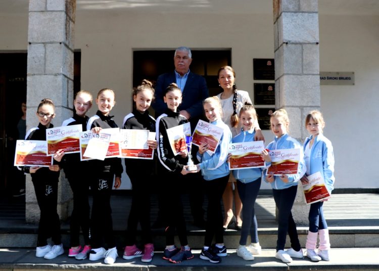 Gradonačelnik Kraljević upriličio prijem balerina iz Širokog Brijega