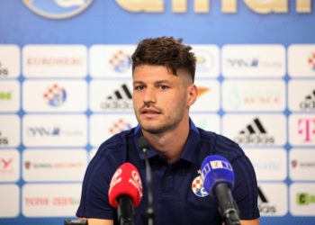 Izbornik zbog posebne situacije donosi veliku odluku- zvijezda Dinama u prvih 11