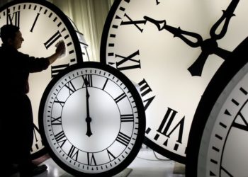 Europski parlament izglasao: Ukida se pomjeranje sata 2021. godine