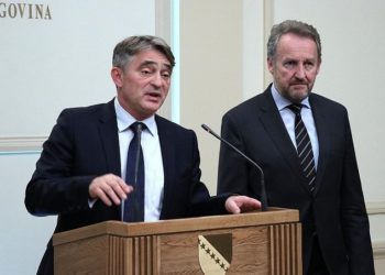 Presude Ustavnog suda ih ne zanimaju: DF bi s desnicom u vlast, a s ljevicom se ujedinjavao