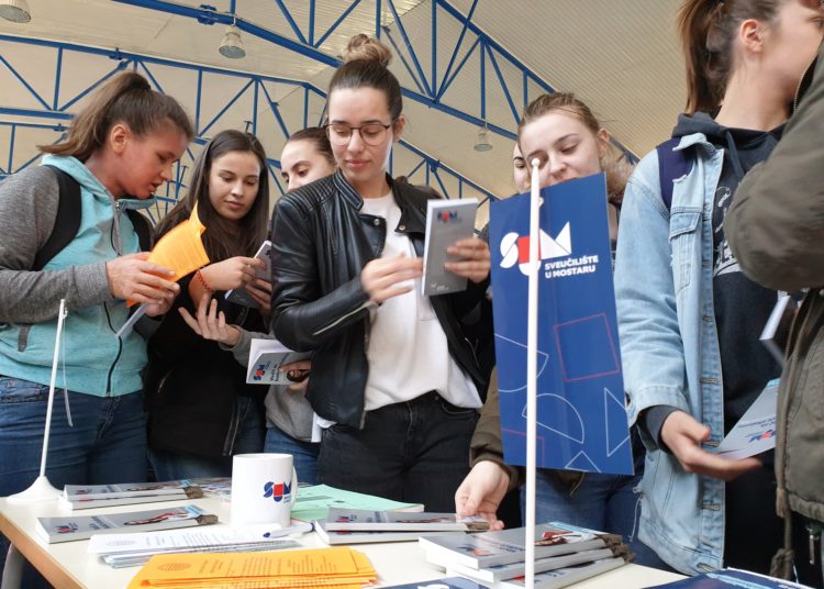 U Grudama održana smotra Sveučilišta u Mostaru