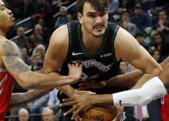 Zubac i Clippersi preživjeli odličnu partiju Šarića i osigurali doigravanje