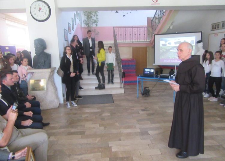 U Ljubuškom održano županijsko natjecanje iz likovne kulture