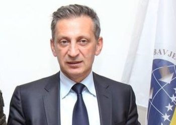 Na pomolu novi skandal: Ravnatelj OSA-e krije diplomu