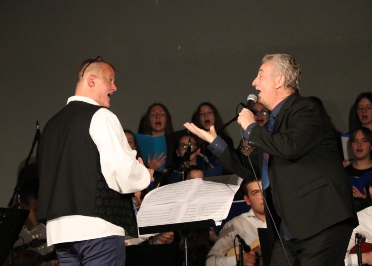 „U san mi dođu tambure“: Širokobriježani oduševljeni tamburaškim koncertom