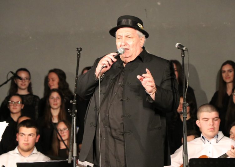 „U san mi dođu tambure“: Širokobriježani oduševljeni tamburaškim koncertom