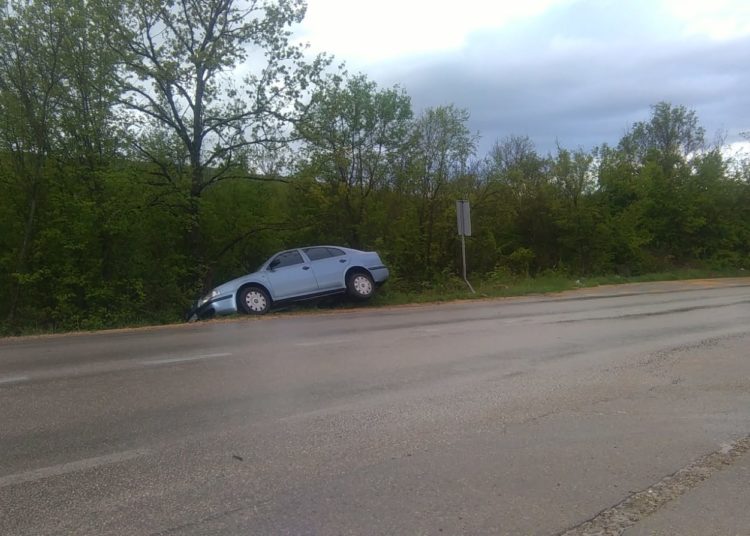 Široki Brijeg: Auto sletilo na Visokoj glavici