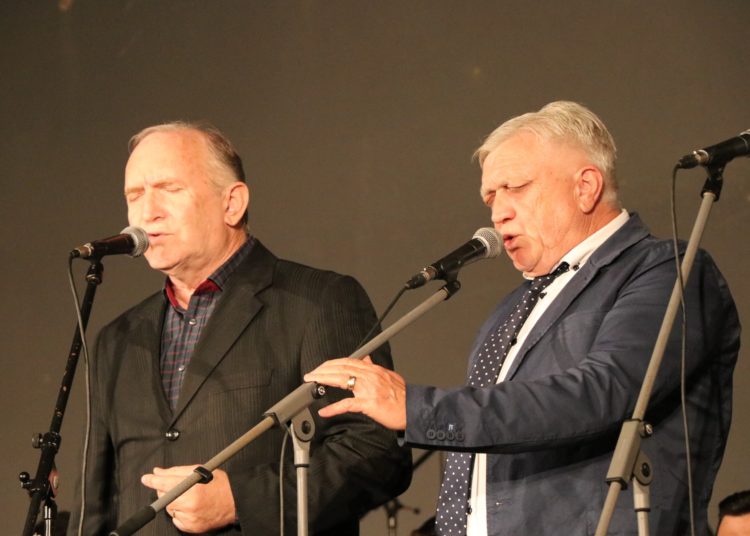 „U san mi dođu tambure“: Širokobriježani oduševljeni tamburaškim koncertom