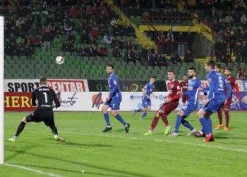 Bilobrk u 95. minuti obranio penal i donio bod Širokom na Koševu