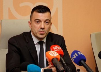 Damir Džeba: Nije tajna da Komšić Izetbegoviću vraća dug