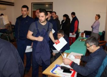 Četrdeset Aluminijevih djelatnika darivalo krv u sklopu redovite akcije za SKB Mostar