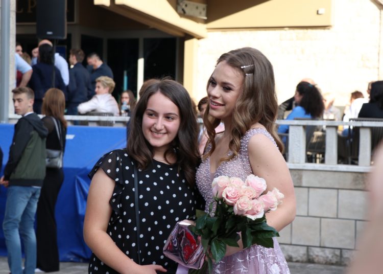 Maturalna zabava Gimnazije fra Dominika Mandića