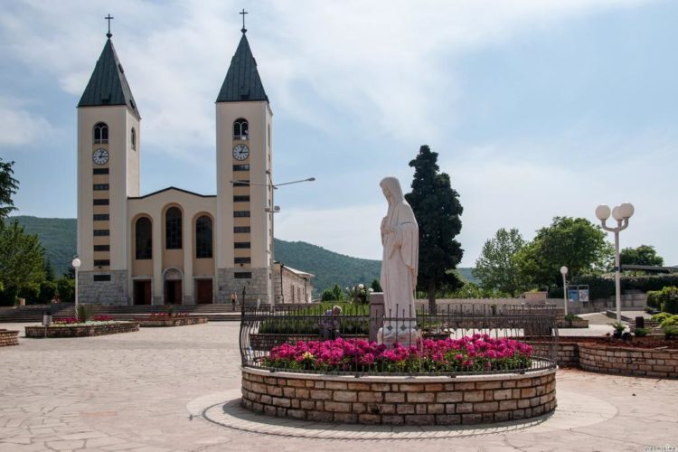 Papa Franjo odobrio hodočašća u Međugorje