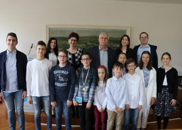 Gradonačelnik Kraljević upriličio prijem za učenike i profesore Glazbene škole Široki Brijeg