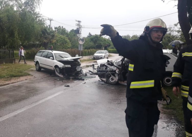 Široki Brijeg: Težak frontalni sudar u Knešpolju
