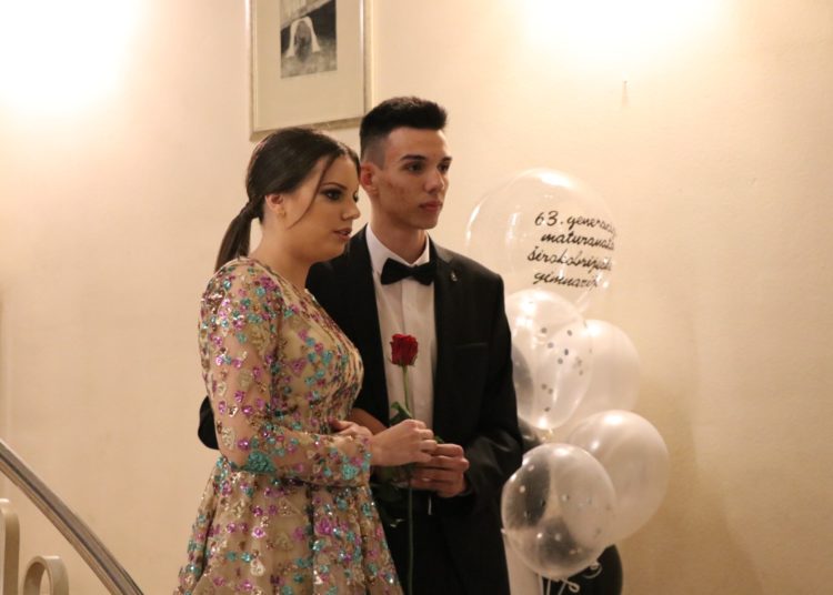 Maturalna zabava Gimnazije fra Dominika Mandića