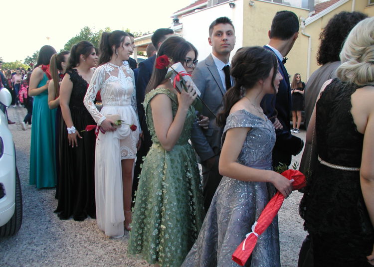 Veličanstvena i nezaboravna zabava 199 čitlučkih maturanata