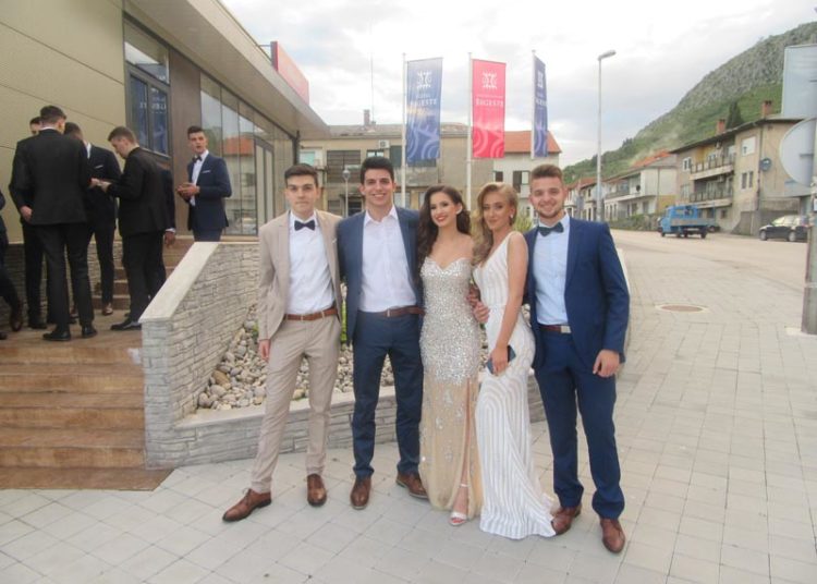 Maturalna zabava 52. generacije Gimnazije Ljubuški