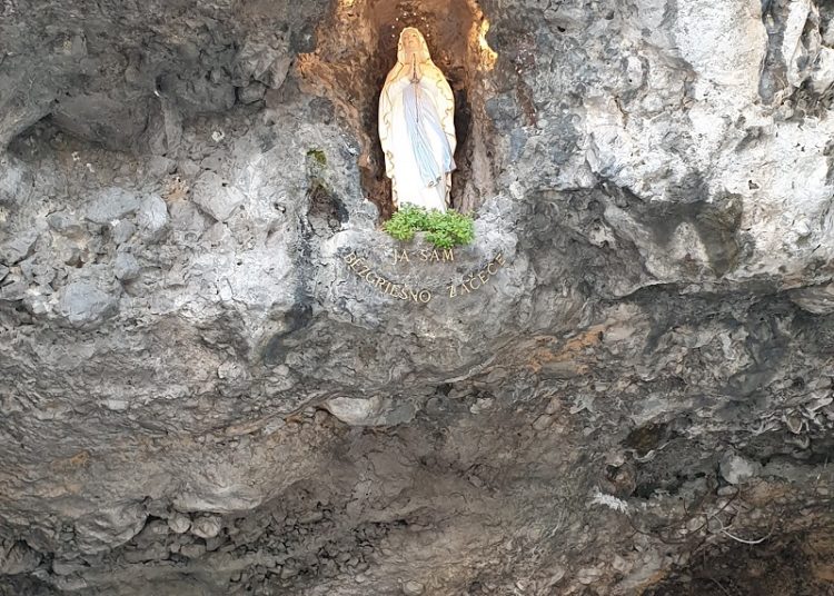 Posjetili smo svetište Vepric pokraj Makarske (FOTOGALERIJA)