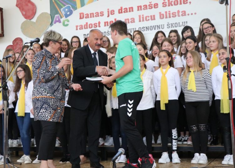 Proslavljen Dan Prve osnovne škole Široki Brijeg