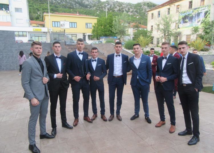 Maturalna zabava 52. generacije Gimnazije Ljubuški