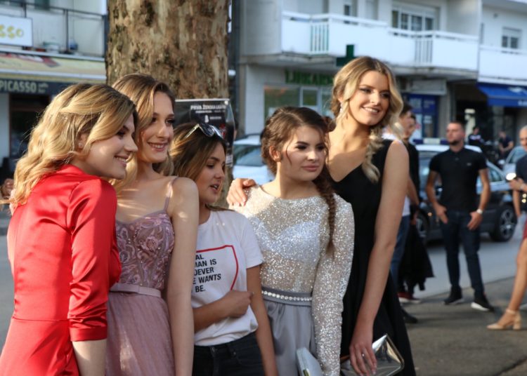 Maturalna zabava Gimnazije fra Dominika Mandića