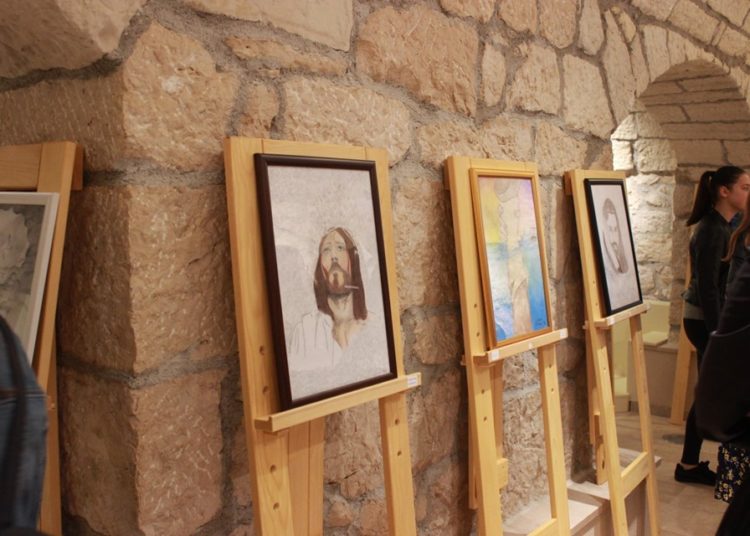 Posušje: Otvorena izložba „Vjera u očima djeteta“