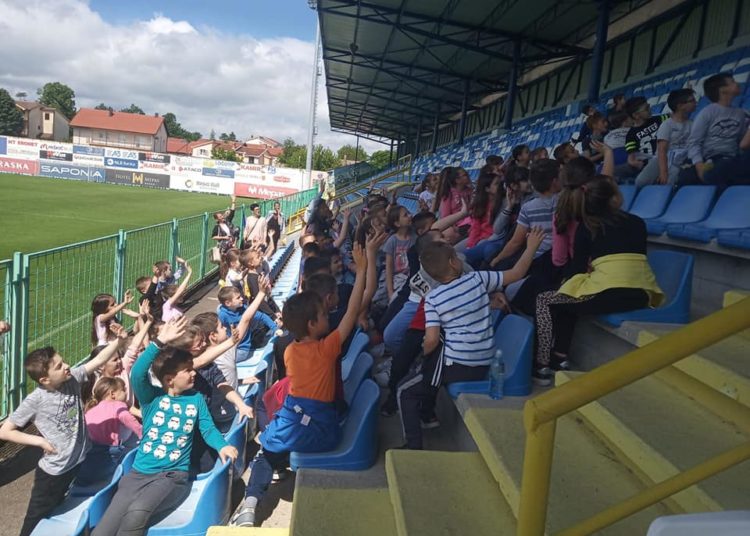 Učenici iz Mostara posjetili NK Široki Brijeg