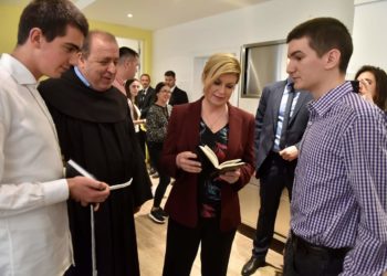 Kolinda Grabar-Kitarović posjetila Dompes u Mostaru