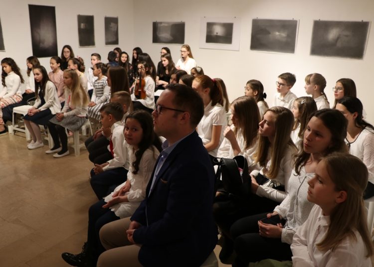 Večer hrvatskih skladatelja u Franjevačkoj galeriji u Širokom Brijegu