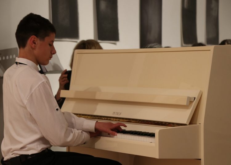 Večer hrvatskih skladatelja u Franjevačkoj galeriji u Širokom Brijegu