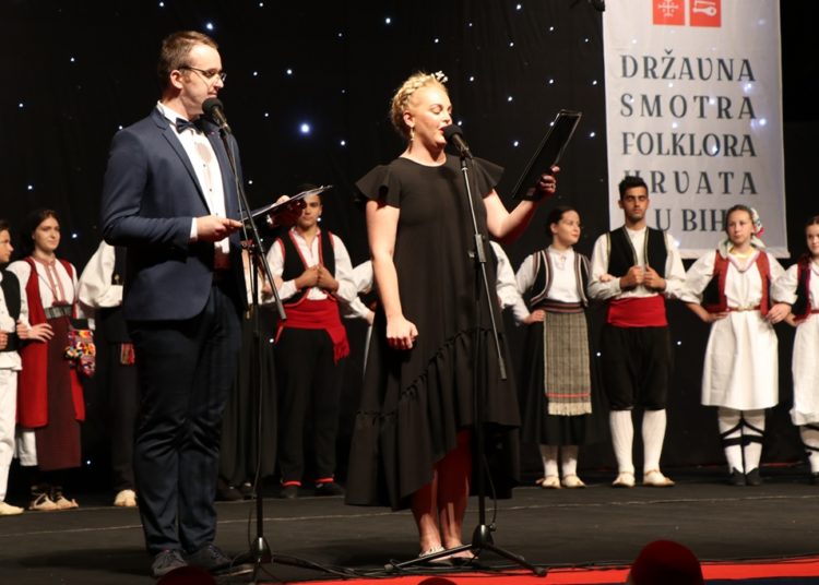 Mostar: Državna smotra izvornog folklora Hrvata u BiH