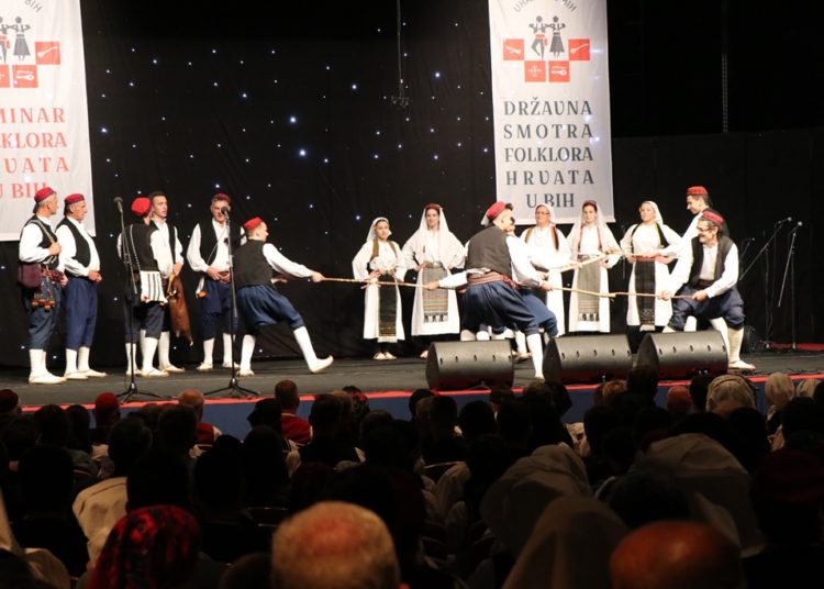 Mostar: Državna smotra izvornog folklora Hrvata u BiH