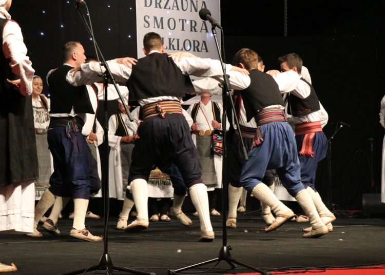 Mostar: Državna smotra izvornog folklora Hrvata u BiH