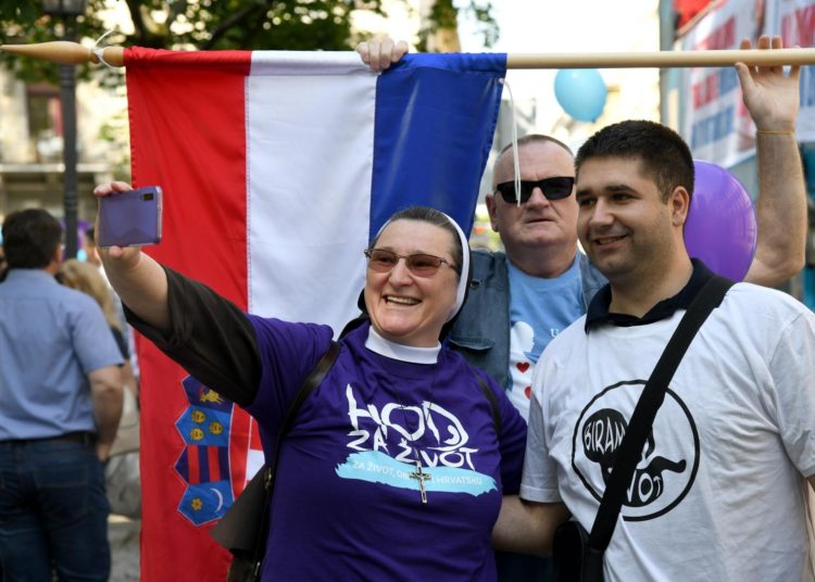 Hod za život u Zagrebu, Splitu i Zadru