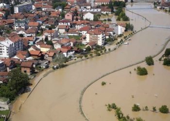 Poplave i dalje prijete BiH, u Banjoj Luci proglašeno izvanredno stanje