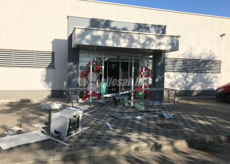 Široki Brijeg: Neuspjela pljačka bankomata u Namexu u Knešpolju